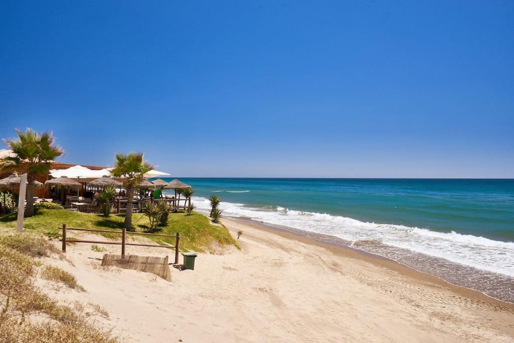 Oleholidays 313 Romana Playa Junto Al Mar Marbella